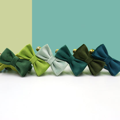 Velvet cat bow tie