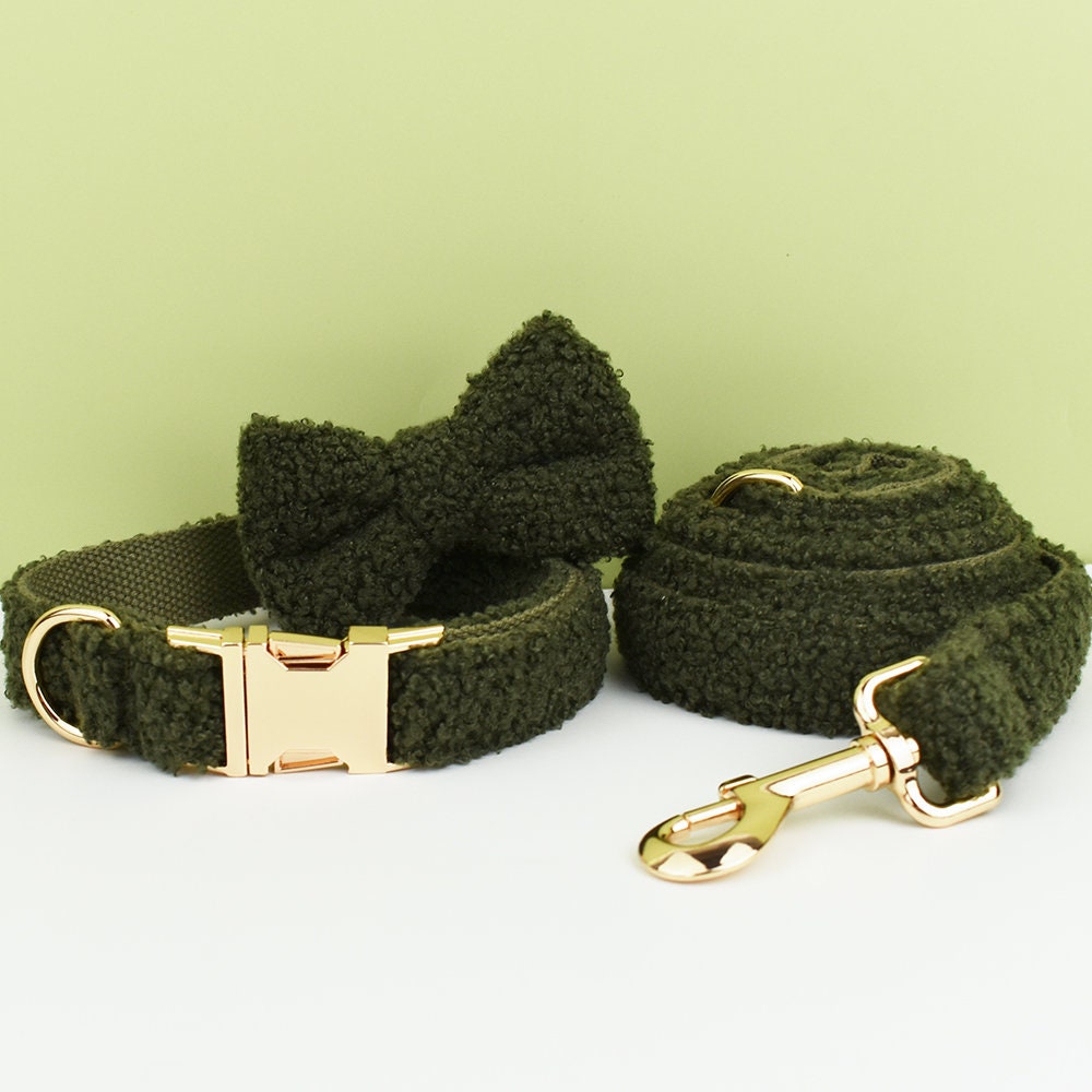 Personalised Dog Collar Leash Bowtie in Green Curly Fleece Fabric, Puppy Collar Bowtie, Handmade Dog Collar Leash Bowtie, Birthday Gift