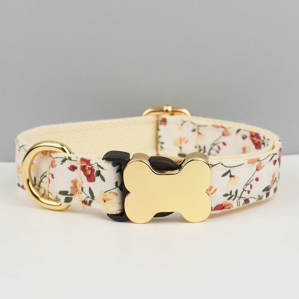 Floral Dog Collar, Personalised Dog Bone Tag, Flower Dog Collar and Leash, Collar for Male Dog, Engraved Name on Dog Collar, Boy Collar