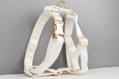 Wedding Dog Collar in White Satin, Custom Silky Roman Dog Harness with Name, Leash, Sailor Bow for Birthday