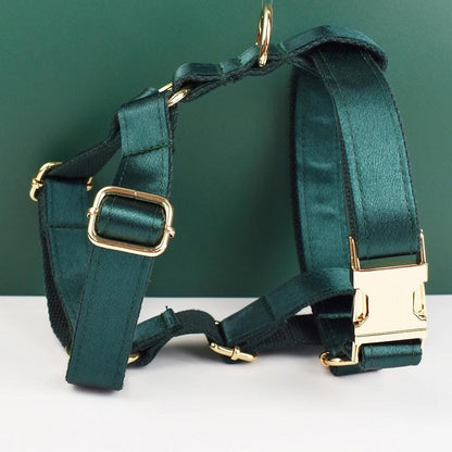 Wedding Dog Collar in Green Satin, Custom Silky Roman Dog Harness with Name, Leash, Sailor Bow for Birthday