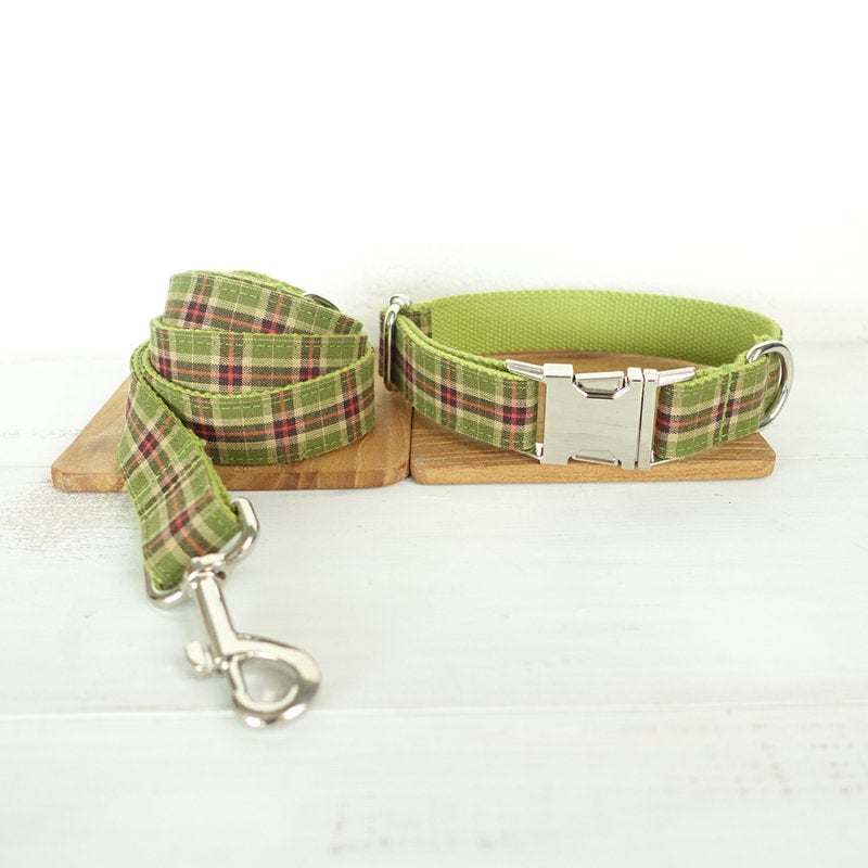 BRITISH Plaid Green Dog Collar Set