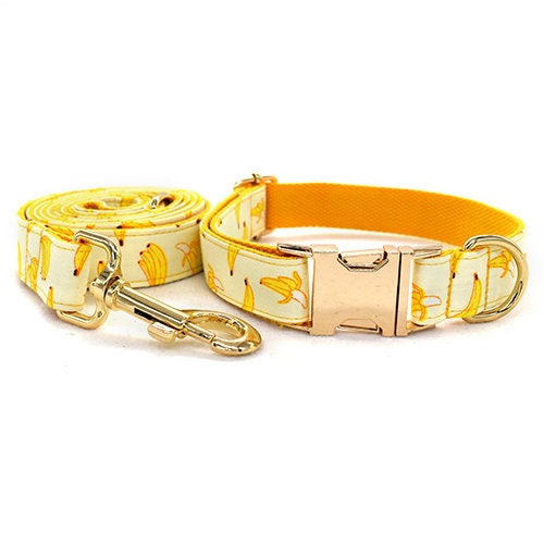 Personalised Dog Collar with matching Bowtie, Leash and Step in Harness in Yellow Banana Pattern, Trendy for All Occasions